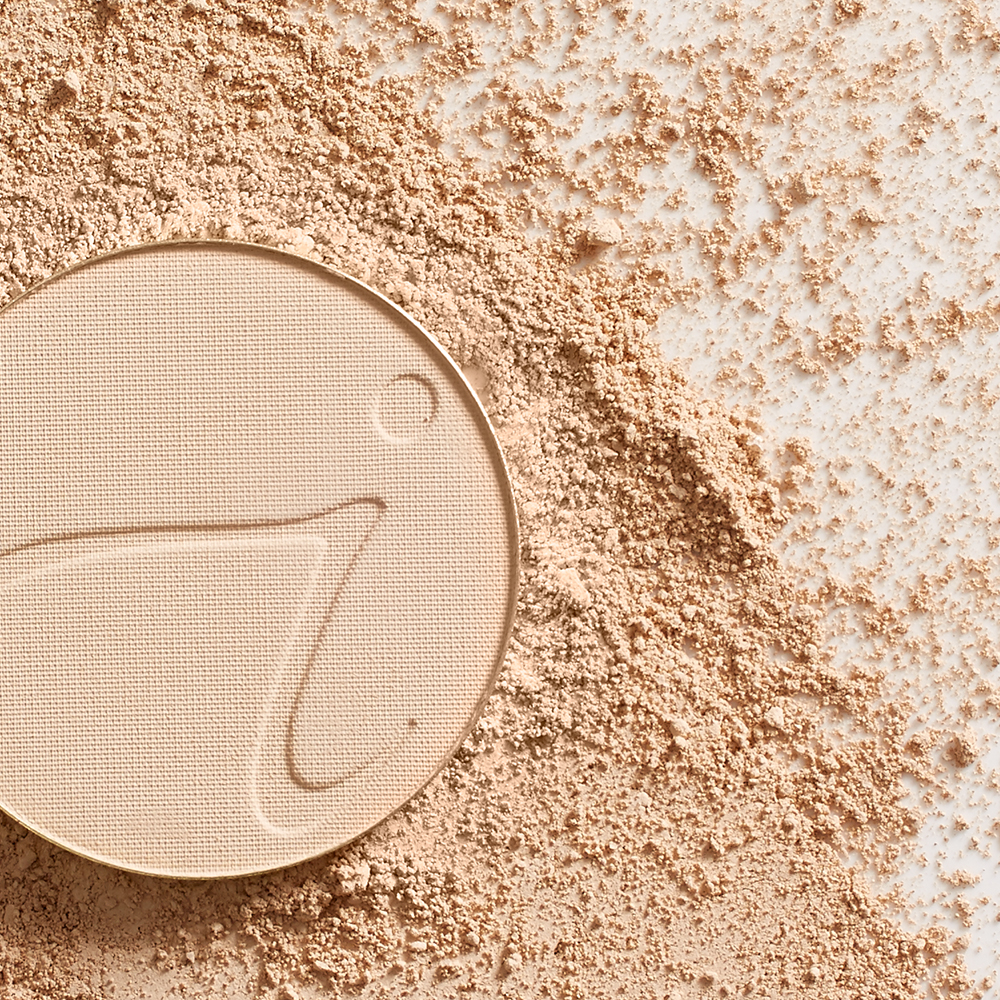 Ο ρόλος του Mineral Make Up στην αντιμετώπιση της ακμής και της ροδόχρου ακμής